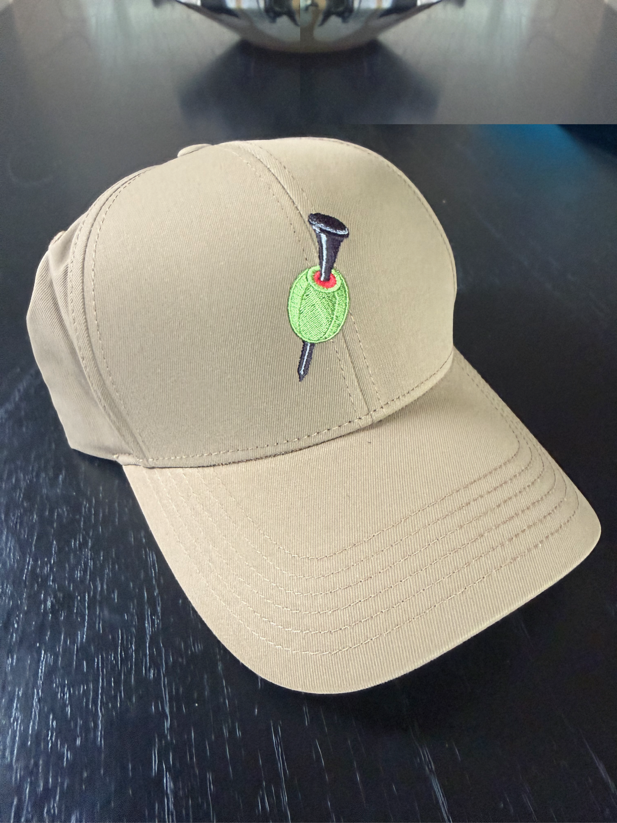 Golfoholics Tee & Olive Hats